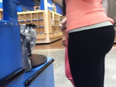 Mom &amp; not her daughter in line