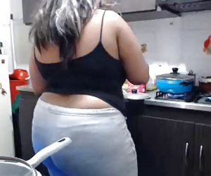Spying on BBW with big ass in kitchen (no nudity)