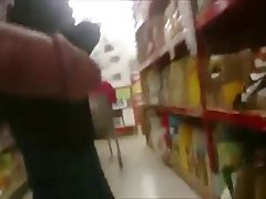 Shop flash she like!