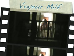 hotel Window voyeur, catches MILF playing