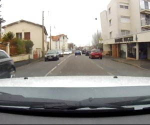 en voiture bite dehors