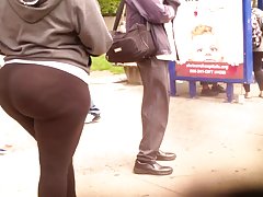 huge ebony donk booty