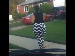 bbw pear bootywalking