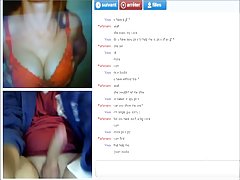 RouletteChat 28 - Tribute her GF Watching Pic&#039;s Phone - CHK