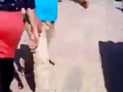 Kirmizili turbanli takibi