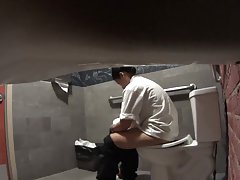 Chinese cook changes pad